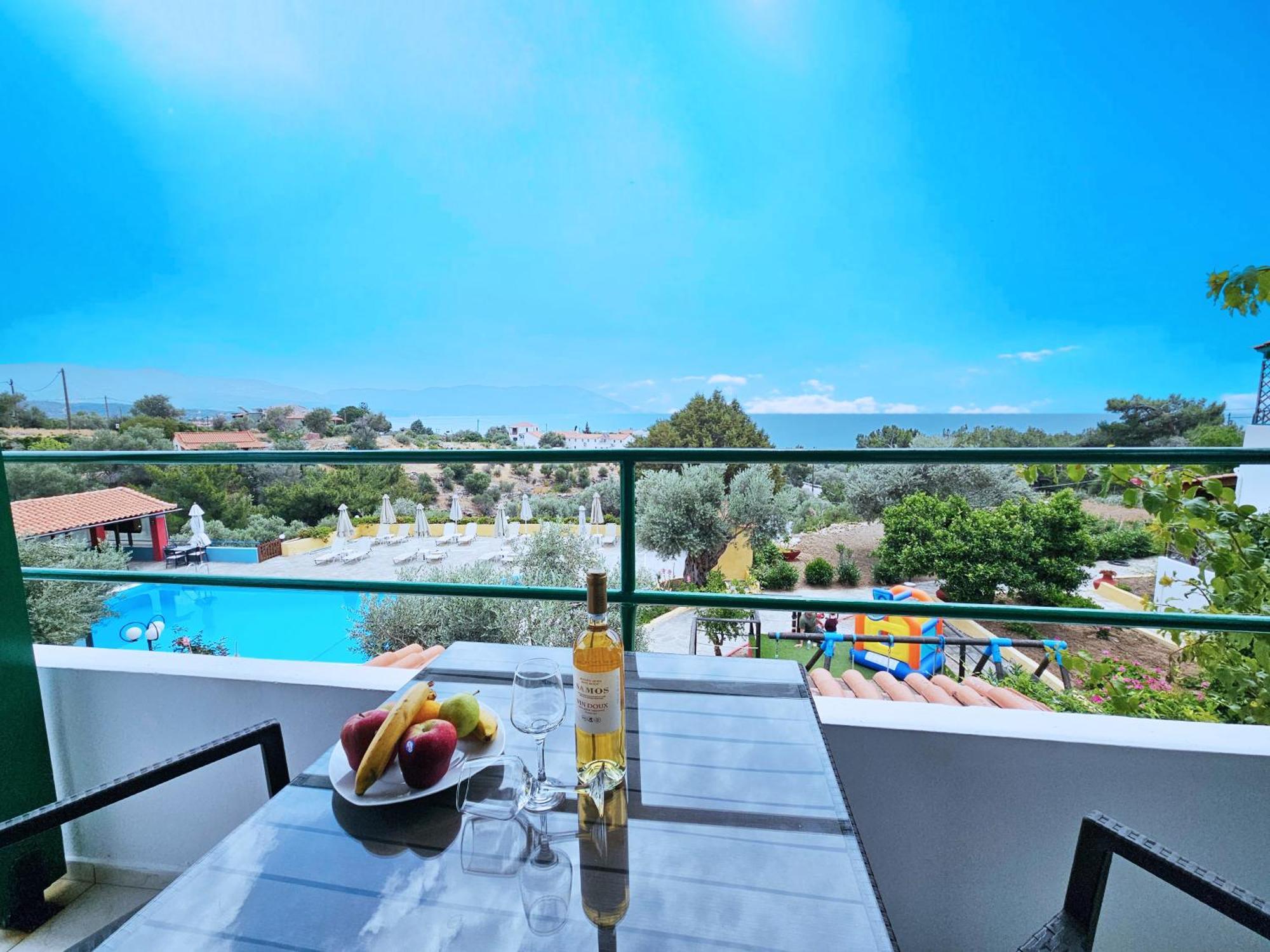 ماراثوكابوسْ Sunflowers Apartments المظهر الخارجي الصورة